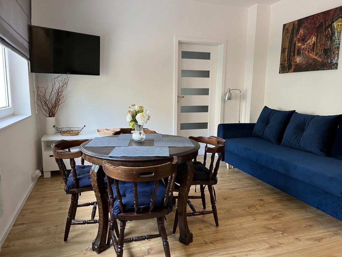 Apartment Przy Parku Centralnym *